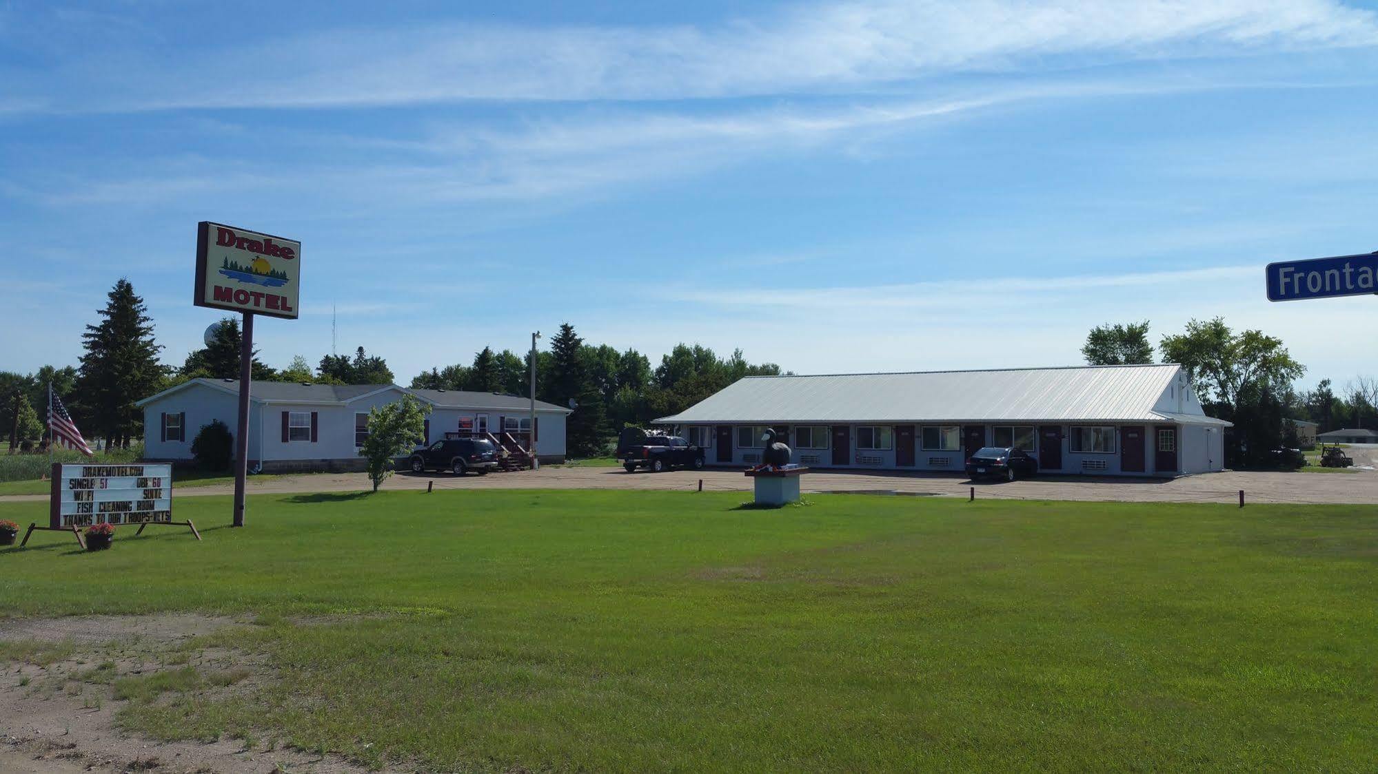 Drake Motel Blackduck Buitenkant foto